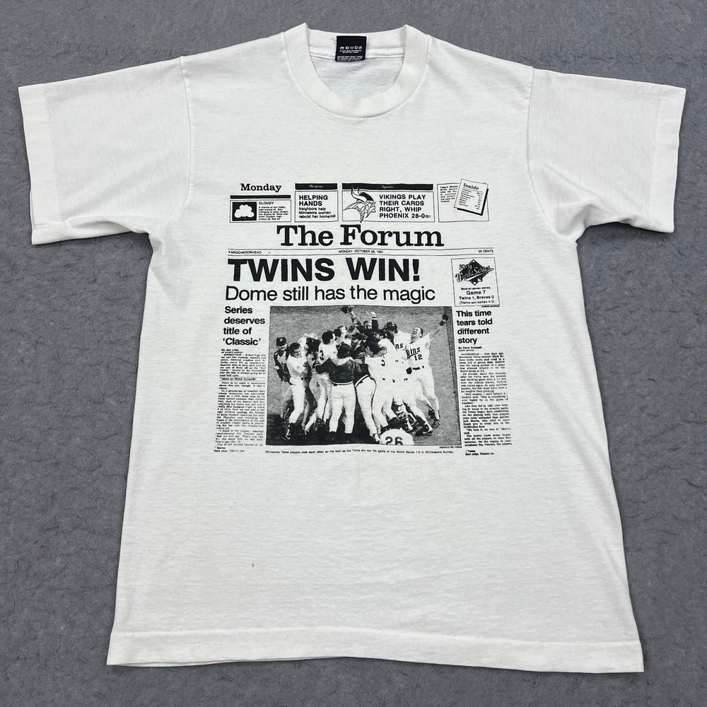 VTG 1991 Minnesota Twins Shirt Men's Medium White Newspaper Dome Magic USA Made*